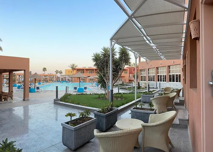فندق Vai By Romance & Aqua Park