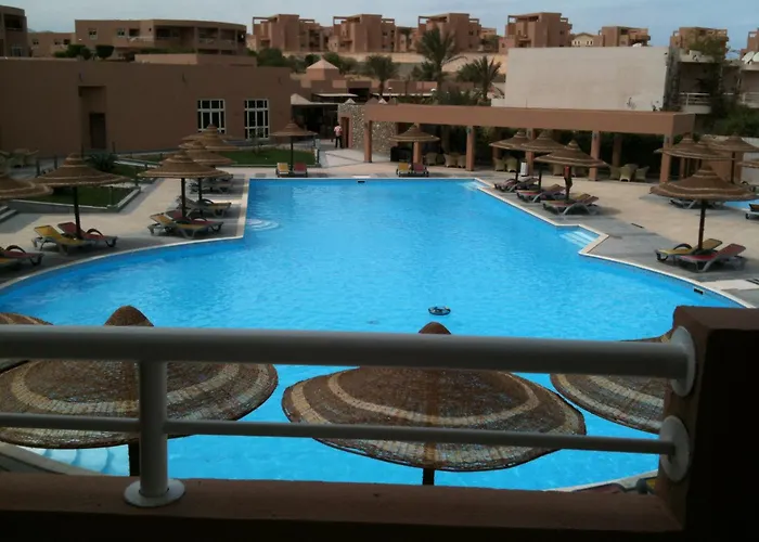 Vai By Romance & Aqua Park 4*
