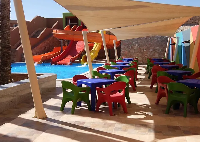 Vai By Romance & Aqua Park Szálloda 4*