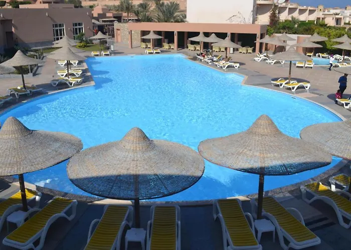 Vai By Romance & Aqua Park 4*